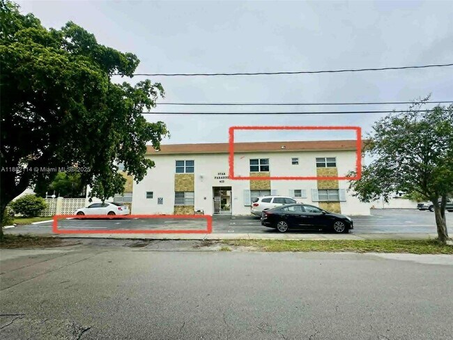 Building Photo - 415 NE 2nd St