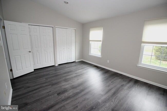 Building Photo - 29 Van Horn Pl