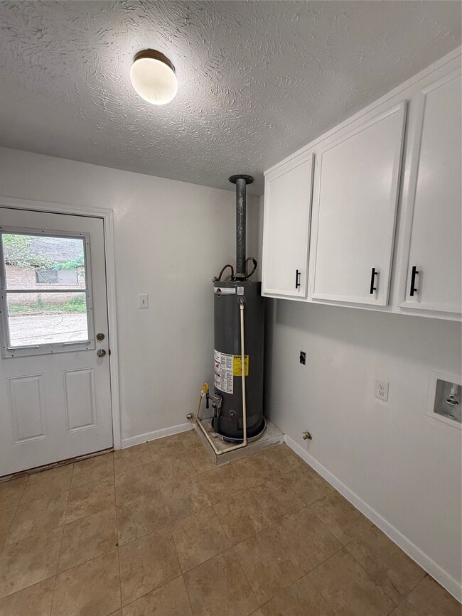 Building Photo - 3206 Cascade Creek Dr