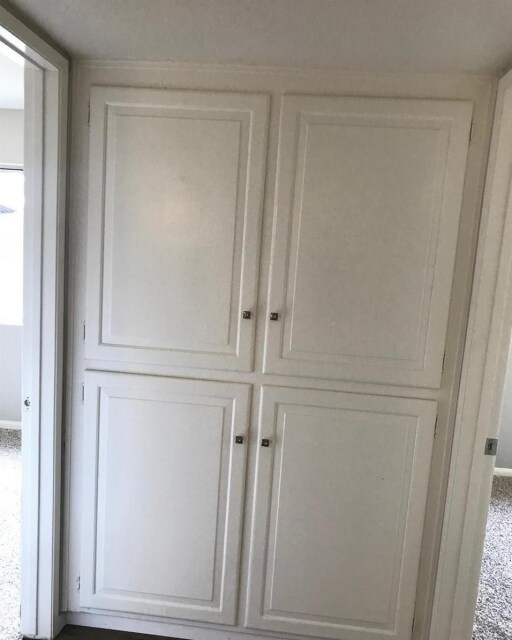 Building Photo - 1939 Meadowwood Ct