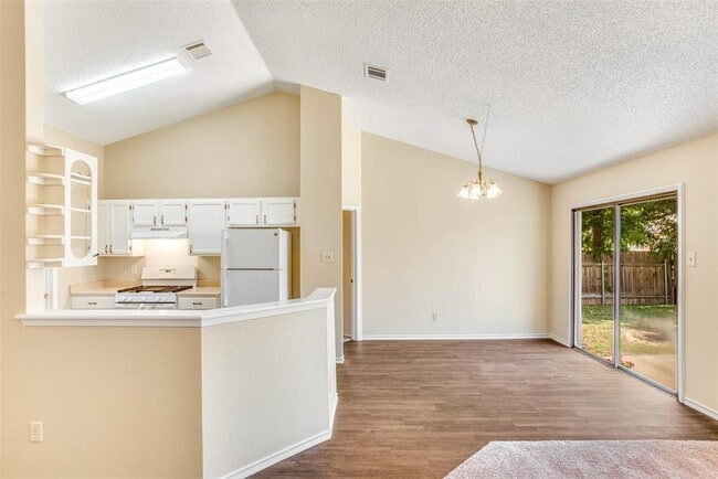 Building Photo - 1807 Prairie Star Ln
