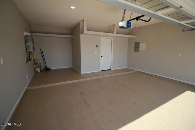 Building Photo - 509 Cedarwood Dr