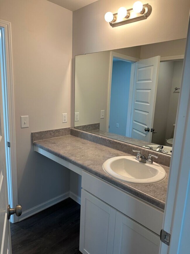 Building Photo - Pre-Leasing Now! Charming 3-Bedroom, 2.5-Bath Home in Cullman — Available Soon