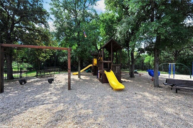Building Photo - 4404 Travis Country Cir
