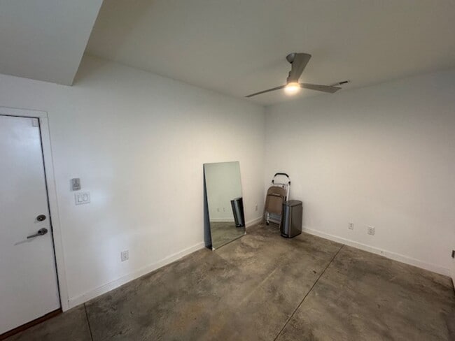 Building Photo - $500 off September! Call for details.