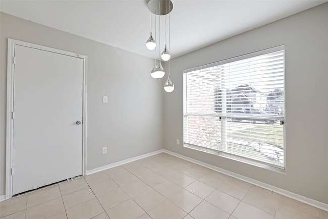 Building Photo - 5011 Redwing Brook Trail