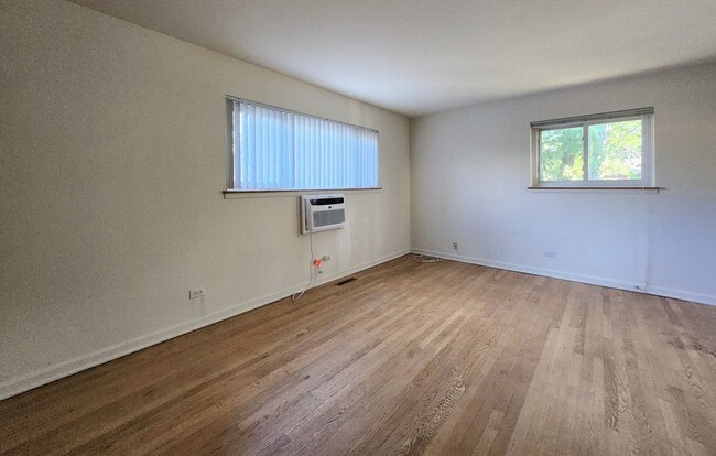 Building Photo - 1340 Greenwillow Ln