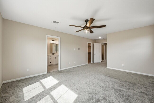 Building Photo - Beautiful home in the desirable Inspirada community! Move in ready!