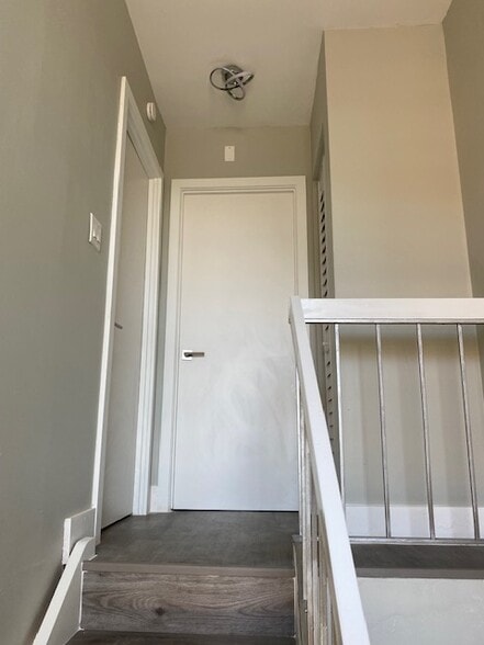 Building Photo - 300 NW 42nd Ave