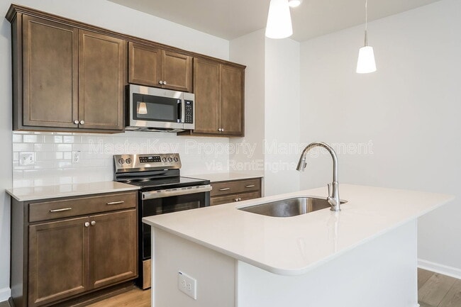 Building Photo - 112 Silver Fir Ln