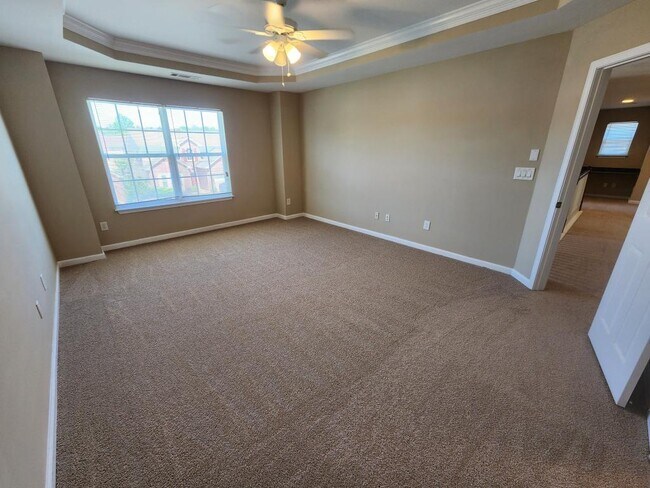 Building Photo - 1594 Overview Cir SW