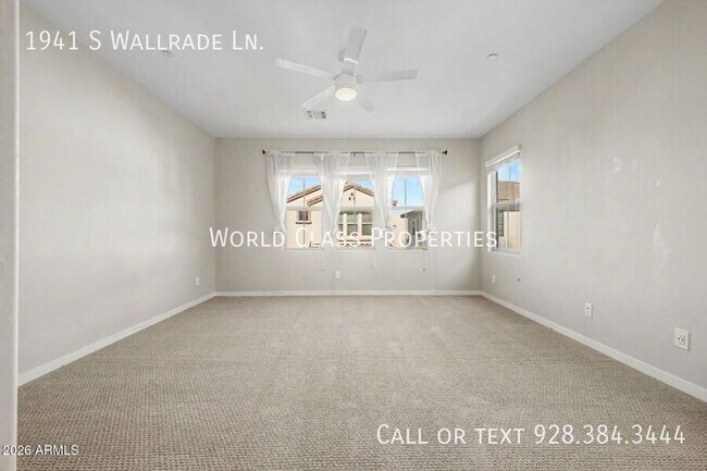 Building Photo - 1941 S Wallrade Ln