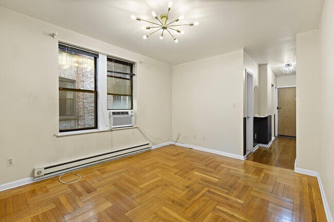 Building Photo - 2700 John F. Kennedy Blvd