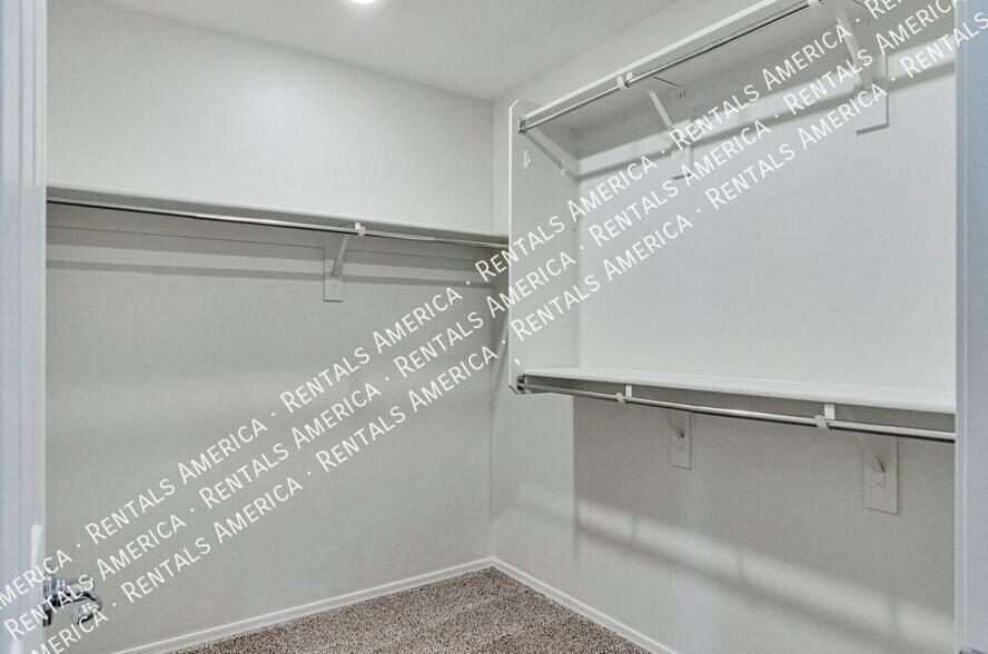 Building Photo - 8518 W Pelican Pl