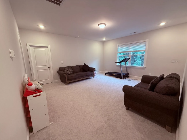Building Photo - 4120 Snowy Range Cir