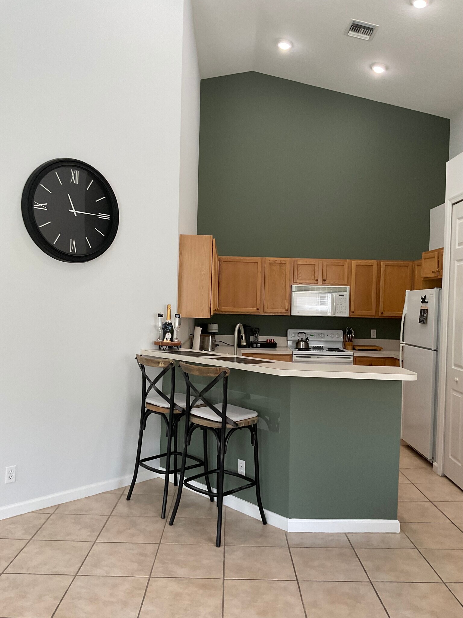 Building Photo - 9225 Wentworth Ln