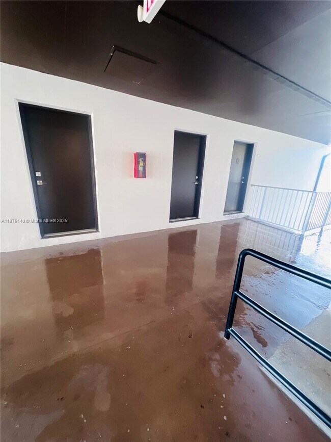 Building Photo - 8475 SW 94th St