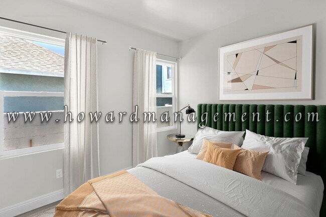 Building Photo - 1507 W 50th St