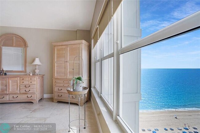 Building Photo - 3750 Galt Ocean Dr