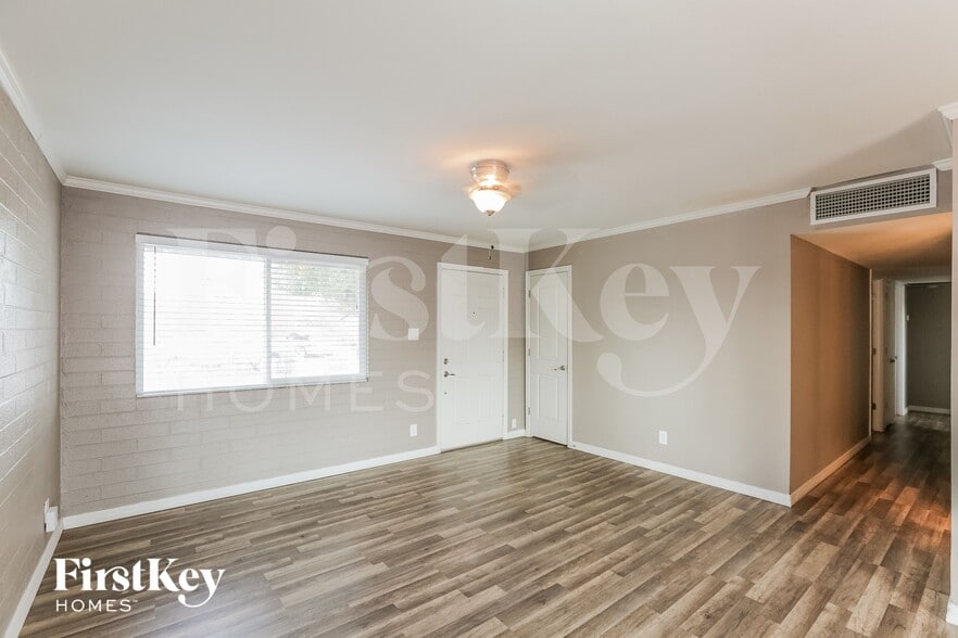 Building Photo - 14832 N 35th Pl