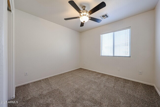 Building Photo - 4546 N 113th Dr