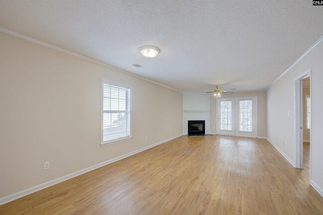 Building Photo - 200 Deer Hound Trail