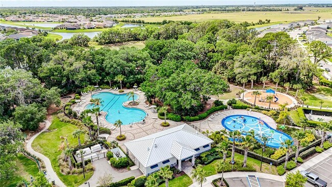 Building Photo - 10210 Daybreak Glen