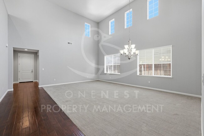 Building Photo - spacious 4-bedroom, 2.5-bathroom home in the desirable Whitney Ranch