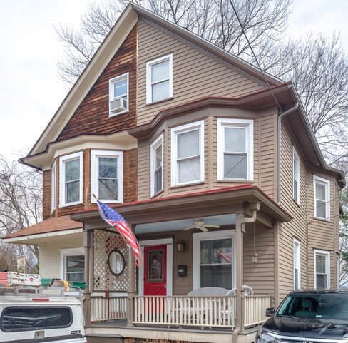 Building Photo - 3 Lee Ave