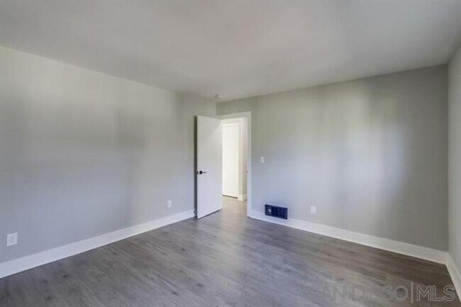 Building Photo - 9574 Carroll Canyon Rd