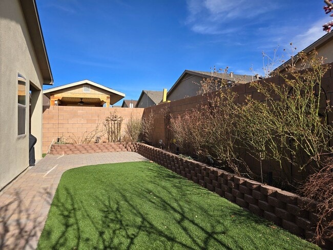 Building Photo - 5308 Camino del Griego