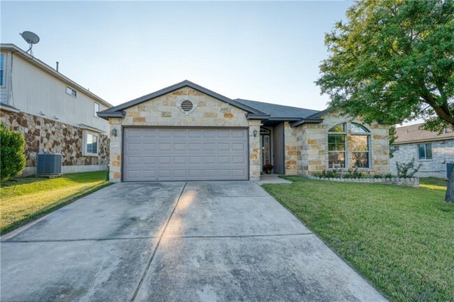 Primary Photo - 1003 Clayton Dr