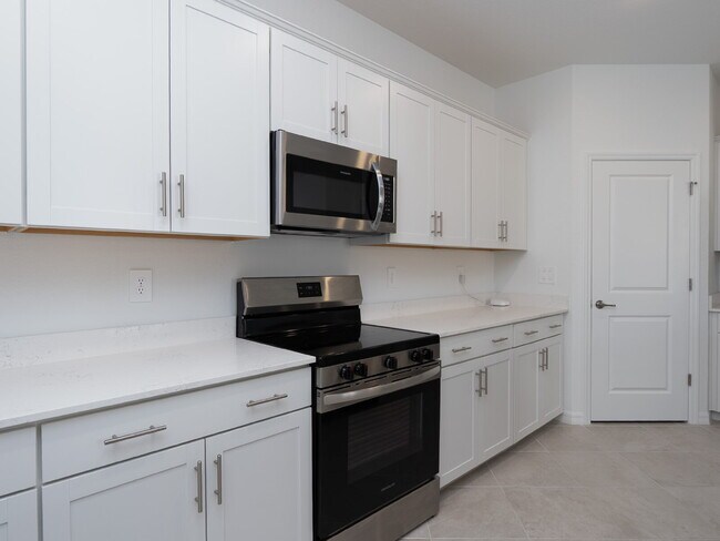 Building Photo - 11470 Burgundy Dr