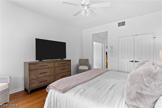 Building Photo - 5805 Grande Reserve Way