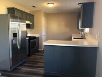 Building Photo - 828 Vicksburg Ln