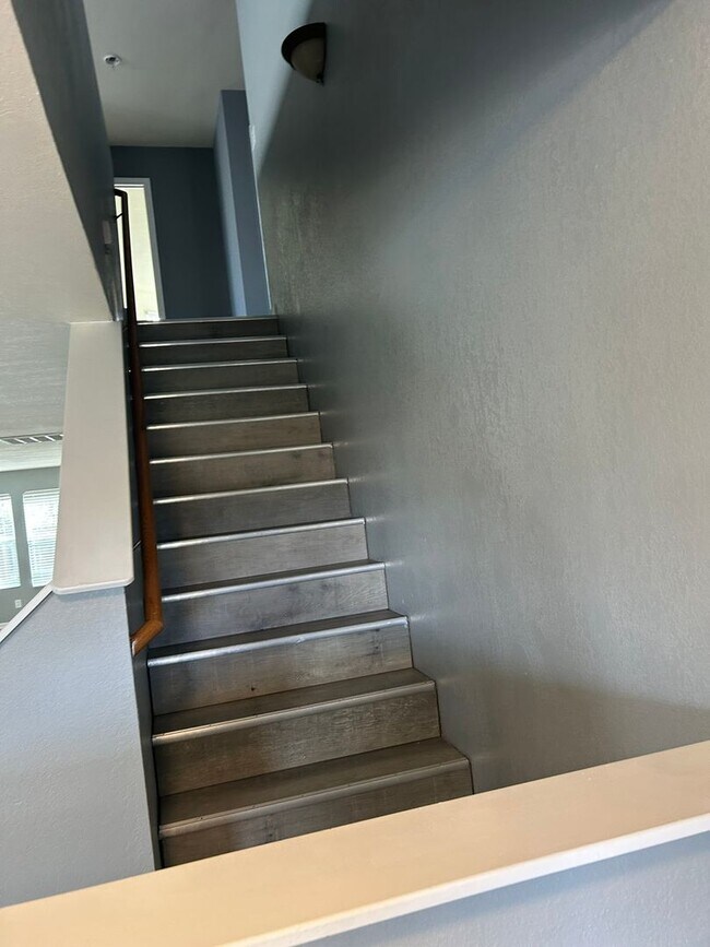 Building Photo - Madison City - County Line Road -Redstone Arsenal Gate 7