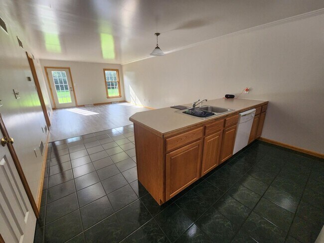 Building Photo - 11494 Williamsport Pike