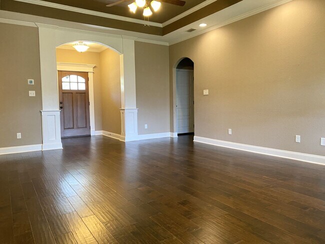 Building Photo - Adorable home in Lowndes County