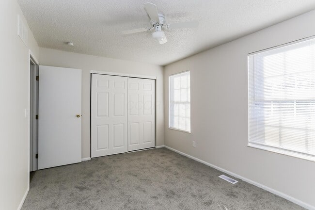 Building Photo - 1386 Tilia Ct