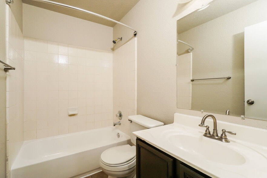 Building Photo - 8014 Icicle Trail