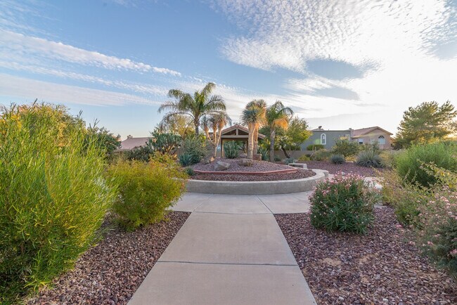 Building Photo - 9315 E Aster Dr