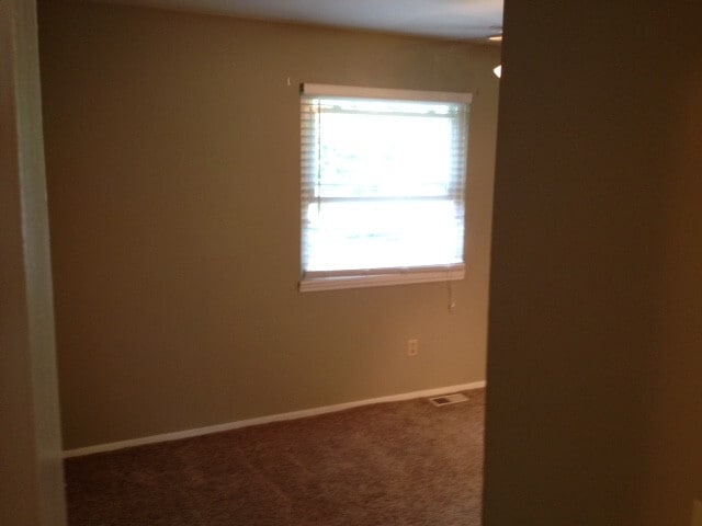 Building Photo - 7058 Manderlay Dr