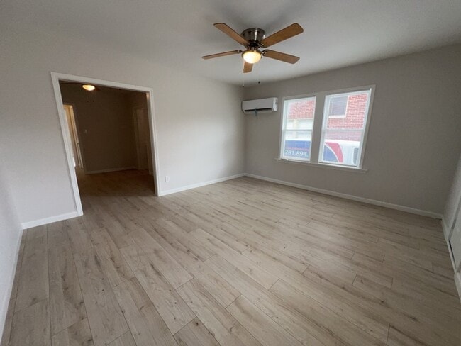 Building Photo - 1006 Studewood St