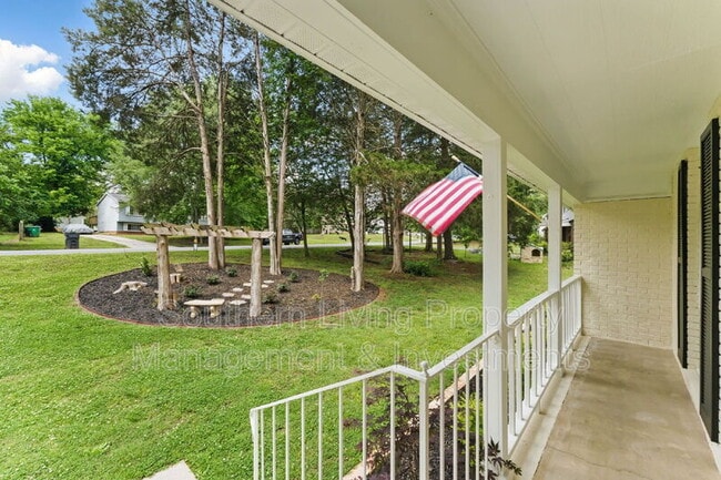 Building Photo - 7016 Wannamaker Ln