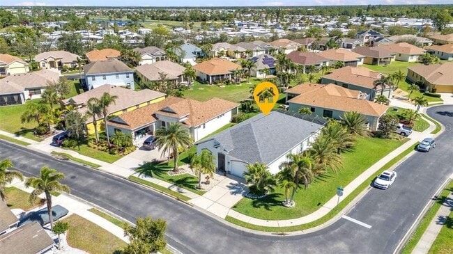 Primary Photo - 2640 Suncoast Lakes Blvd