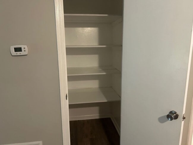 Building Photo - 2904 Scotsman Rd