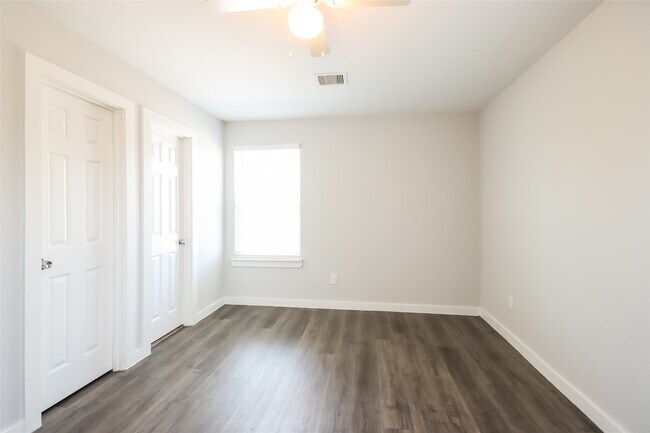 Building Photo - 7934 Way St