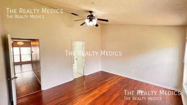 Building Photo - 7373 Mardell Ct