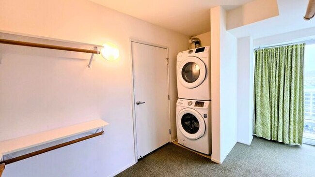 Building Photo - $500 OFF MOVE IN!! Modern 1 Bedroom 1 Bath Luxury Condo at The Montage – Downtown Reno Living at ...