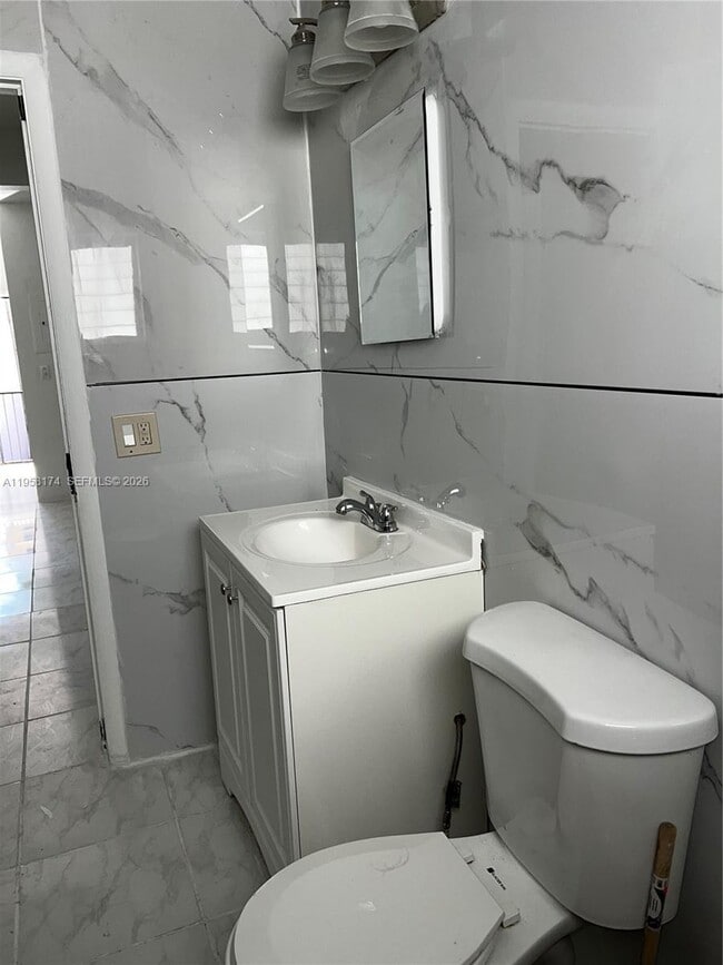 Building Photo - 800 Pennsylvania Ave